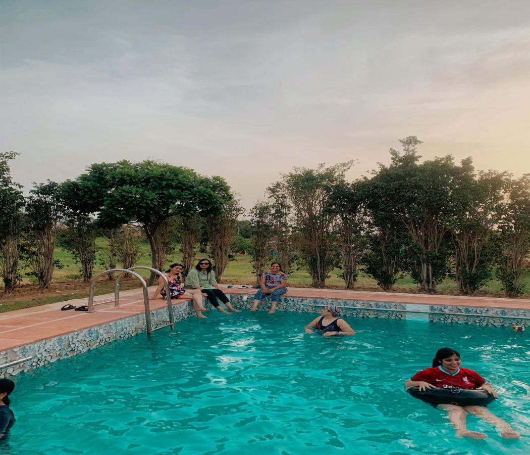 Nature Kalp Resort And Spa,푸쉬카르 외부 사진